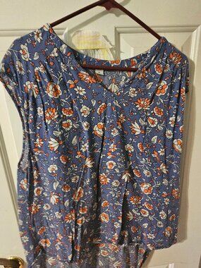 OLD Navy Floral Blouse